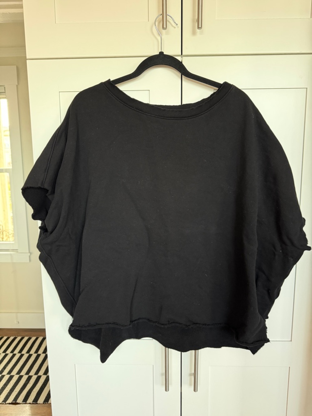 Frank & Eileen Black Oversized Women’s Top - Relaxed Boxy Sweatshirt